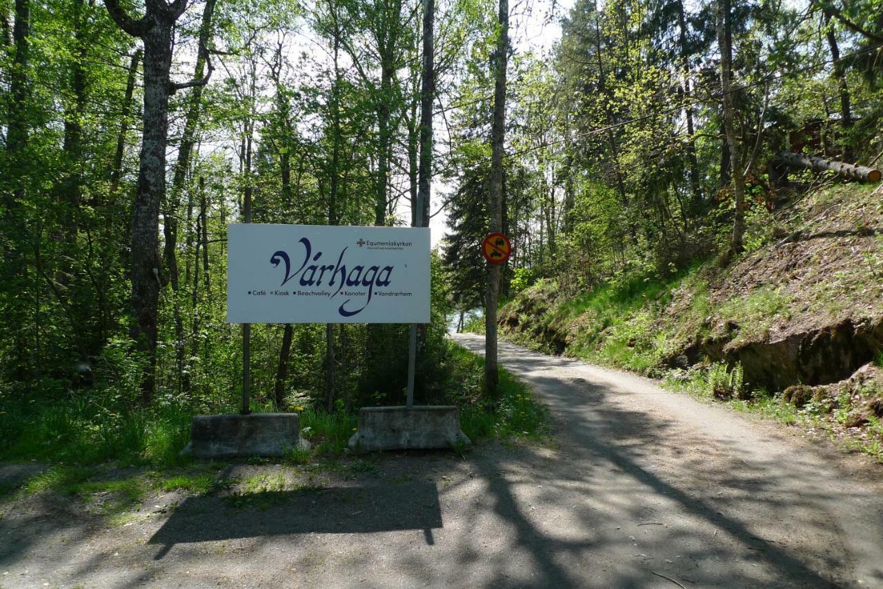 Varhaga Vandrarhem Sjuntorp Εξωτερικό φωτογραφία